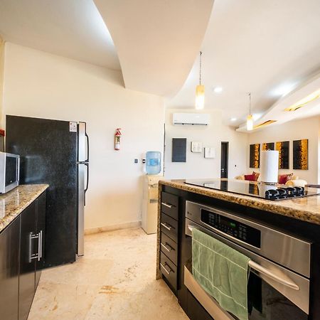 Beachfront 1 Bedroom Condo - El Faro, Surf 407 Playa del Carmen Eksteriør billede
