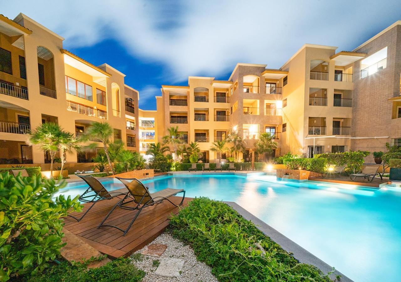 Beachfront 1 Bedroom Condo - El Faro, Surf 407 Playa del Carmen Eksteriør billede